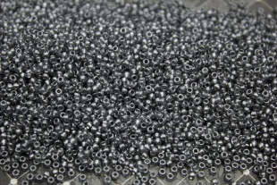 Бисер Чехия круглый 18942 10/0 50г